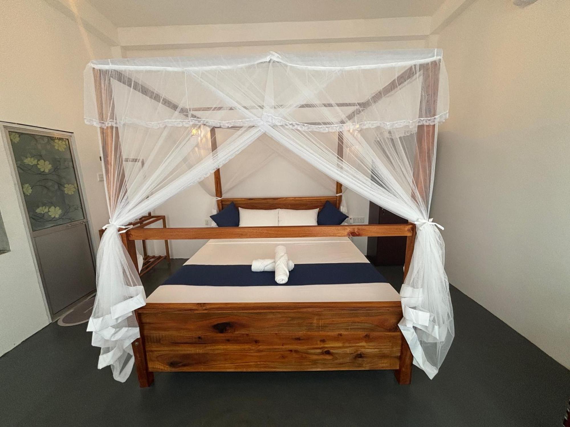 Noble Nest Hirikatiya Hotel Dikwella Quarto foto